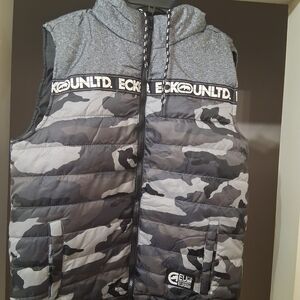 Ecko Unlimited Gray and Black Camo Vest